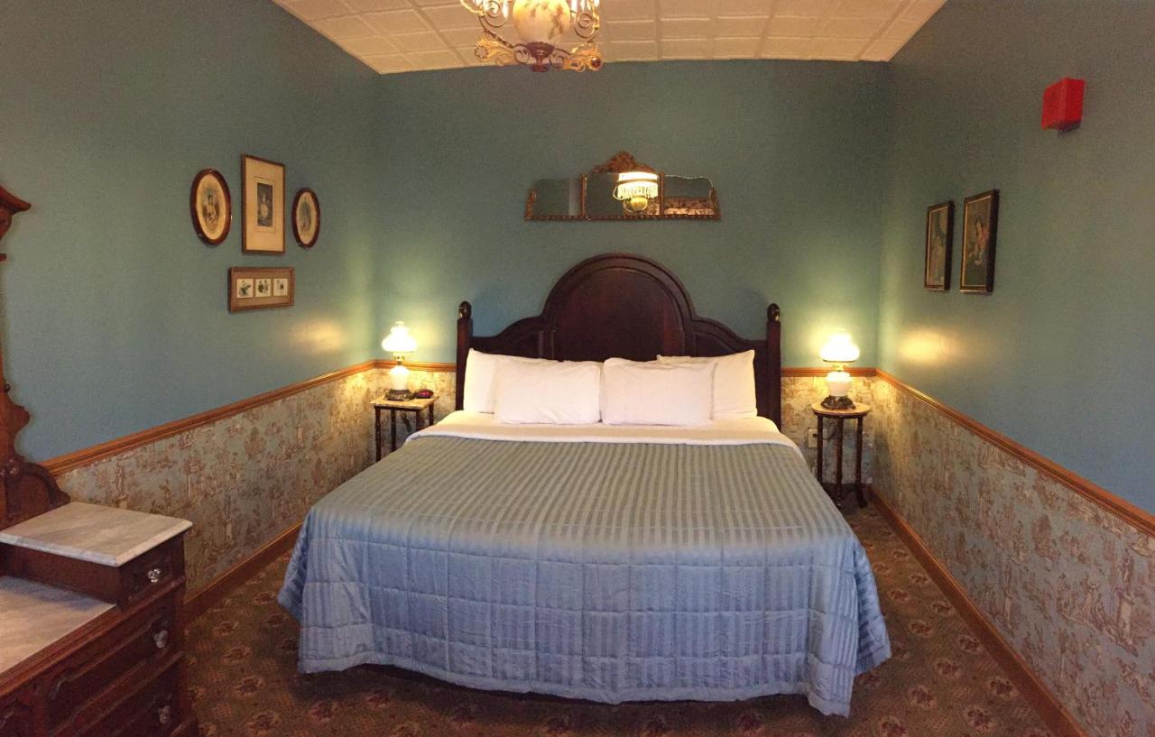  | Hotel Millersburg