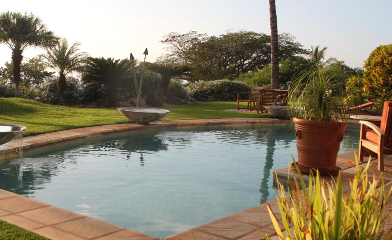 | Ho'oilo House