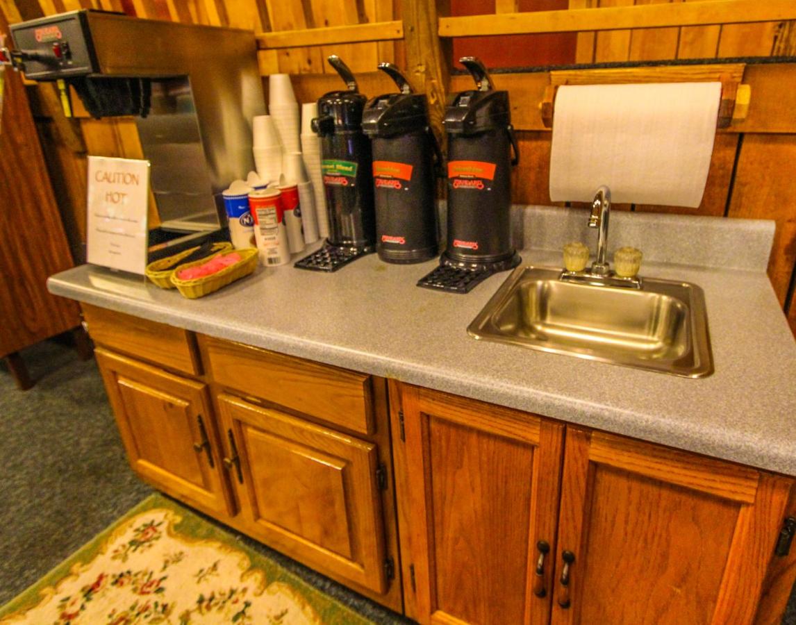  | Smoketree Lodge, a VRI resort