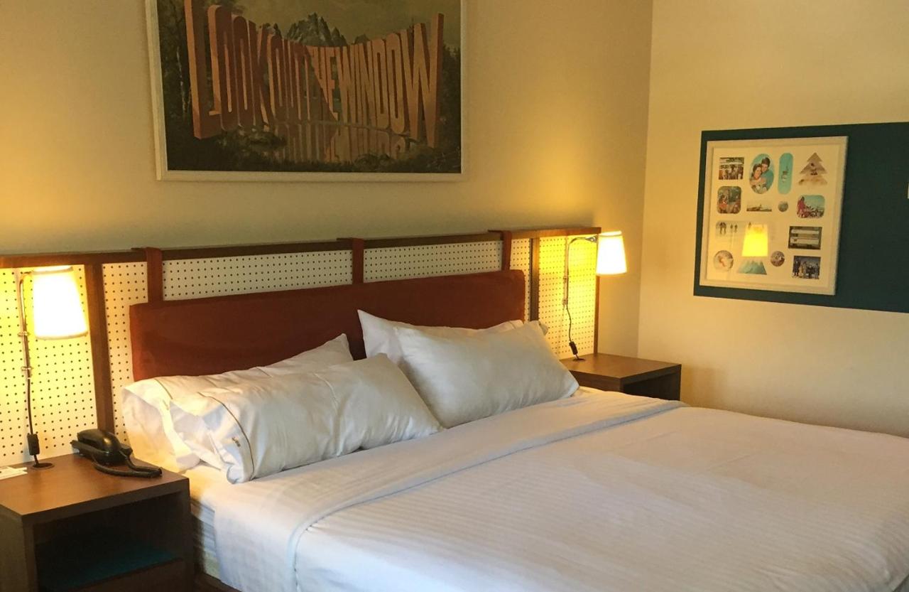 Basic Queen Room at Wildwood Snowmass