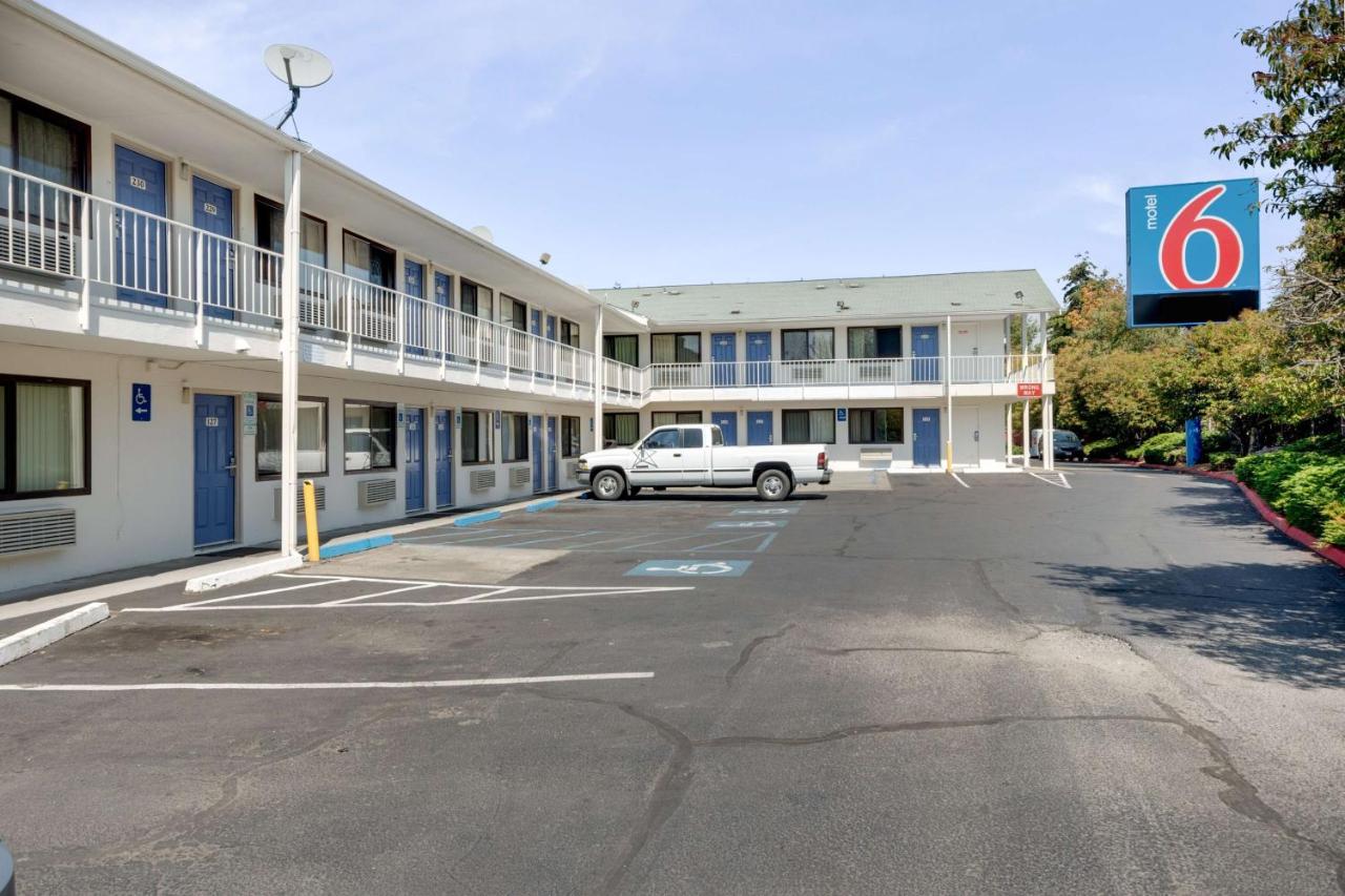 | Motel 6-Bellingham, WA