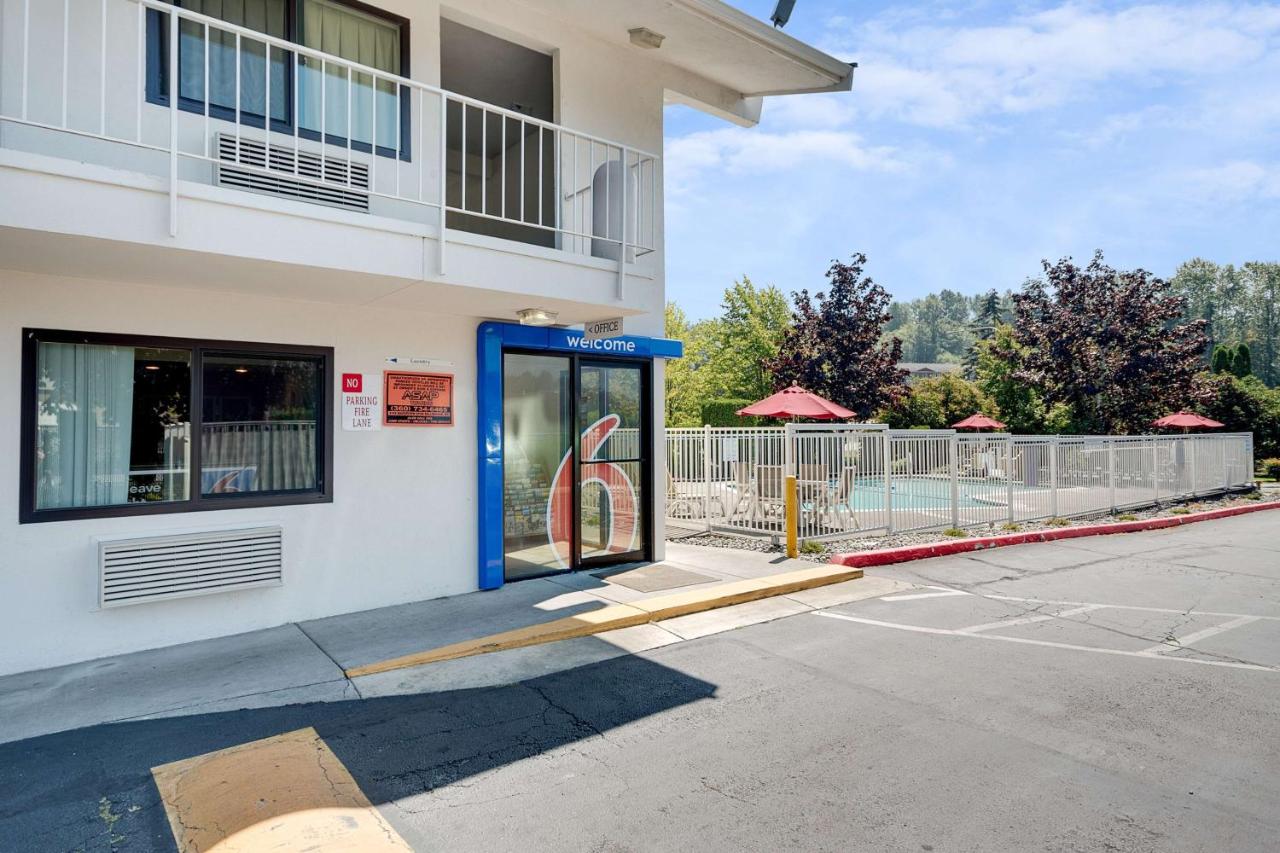 | Motel 6-Bellingham, WA