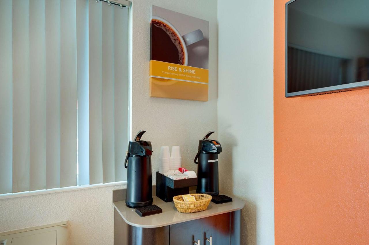 | Motel 6-Bellingham, WA