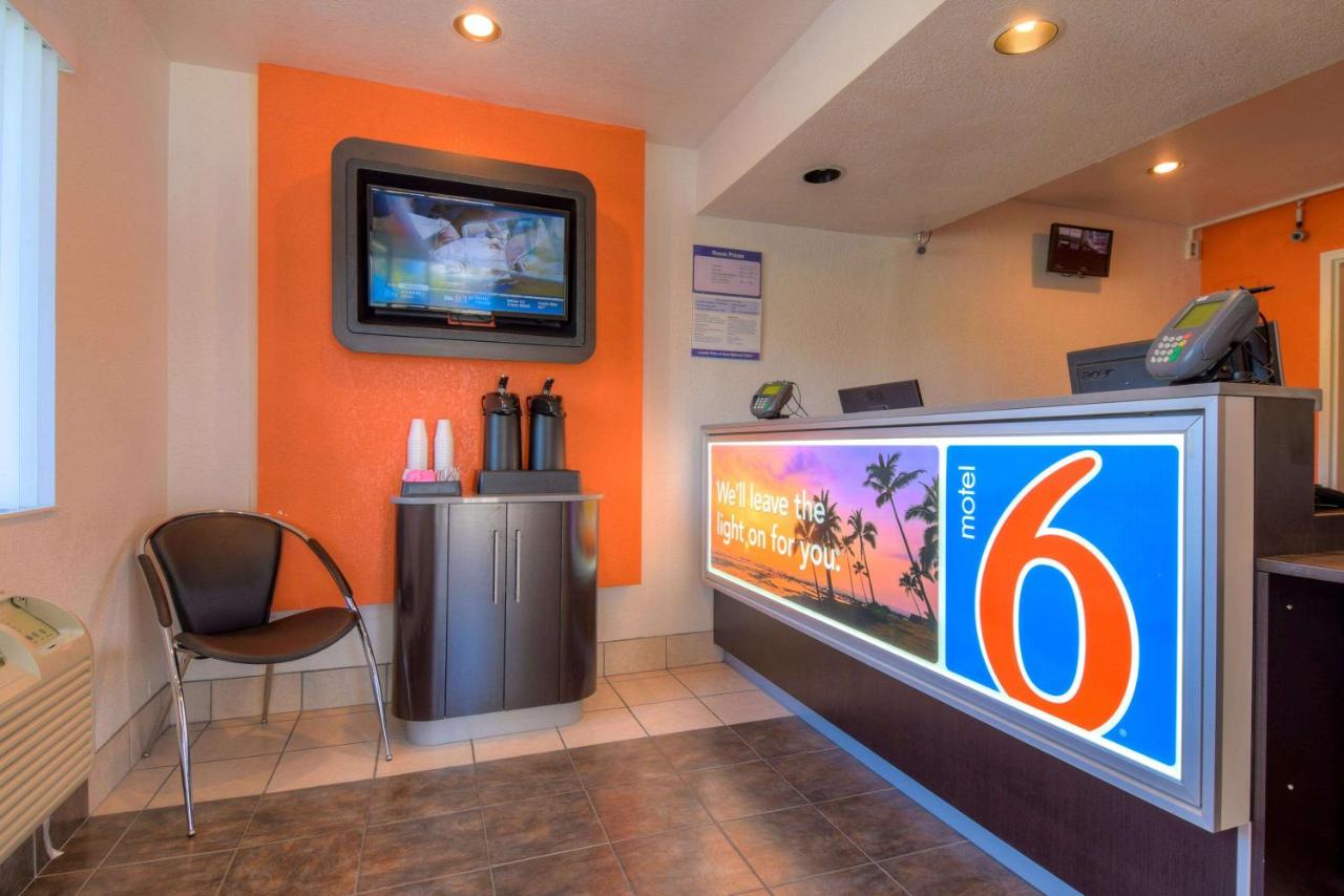 | Motel 6-San Ysidro, CA - San Diego - Border