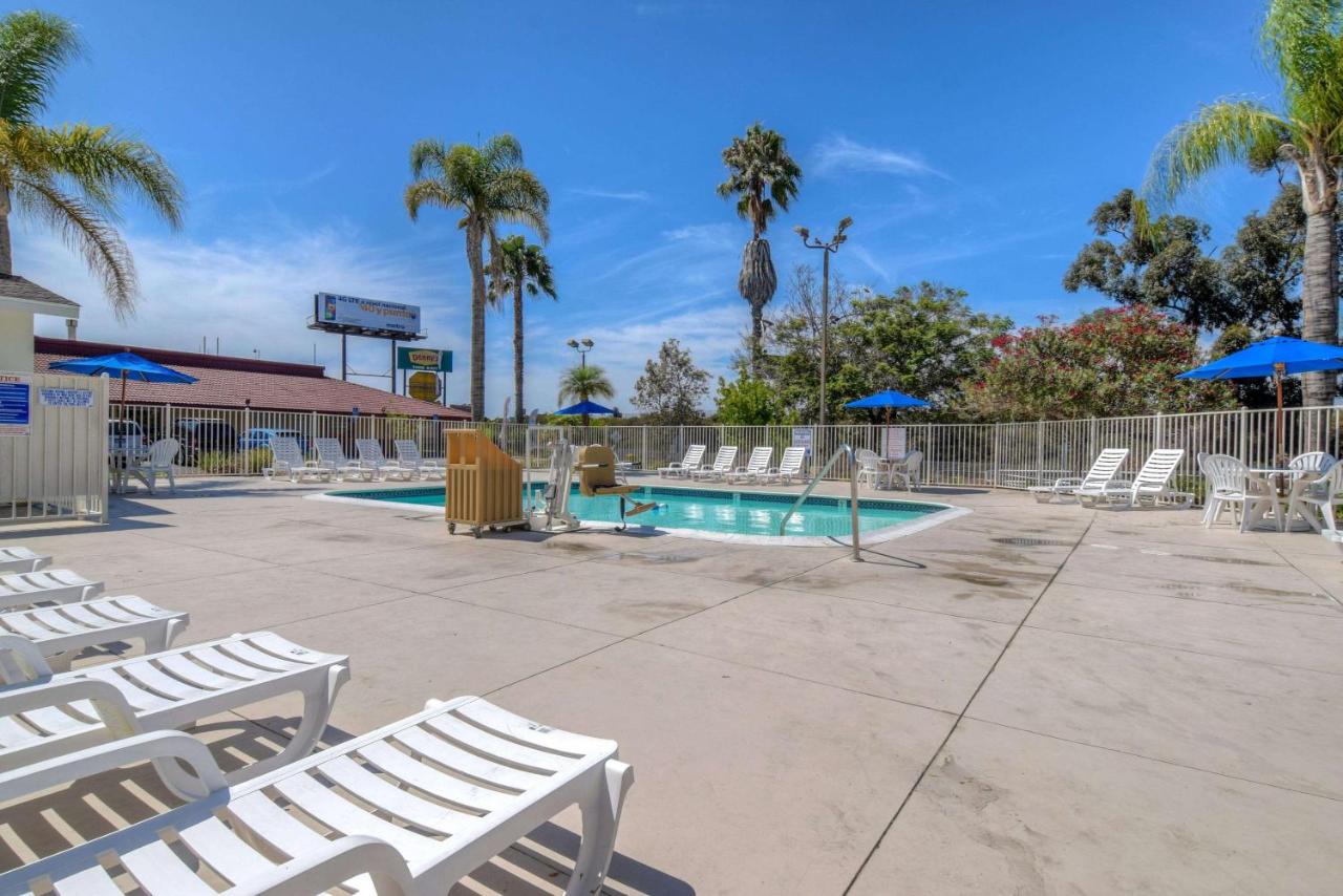 | Motel 6-San Ysidro, CA - San Diego - Border
