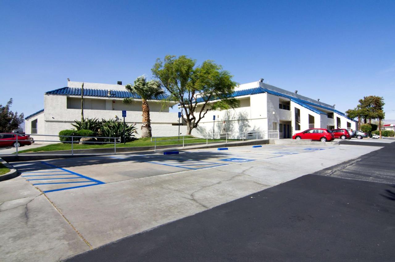  | Motel 6-North Palm Springs, CA - North