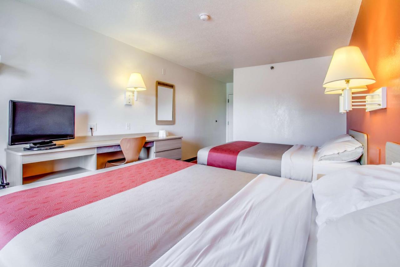 | Motel 6-Amherst, NY - Buffalo