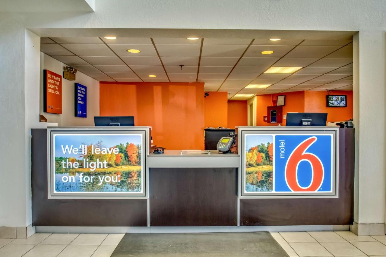 | Motel 6-Amherst, NY - Buffalo