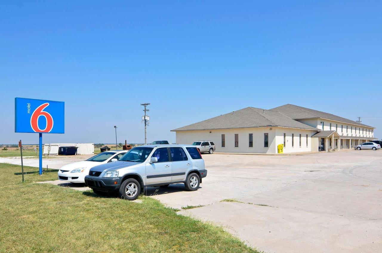 | Motel 6-South Haven, KS