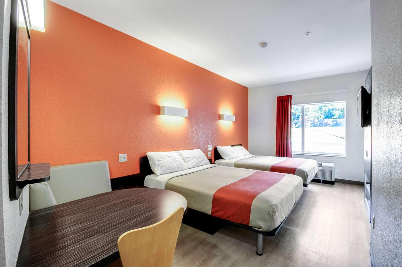 | Motel 6-Allentown, PA