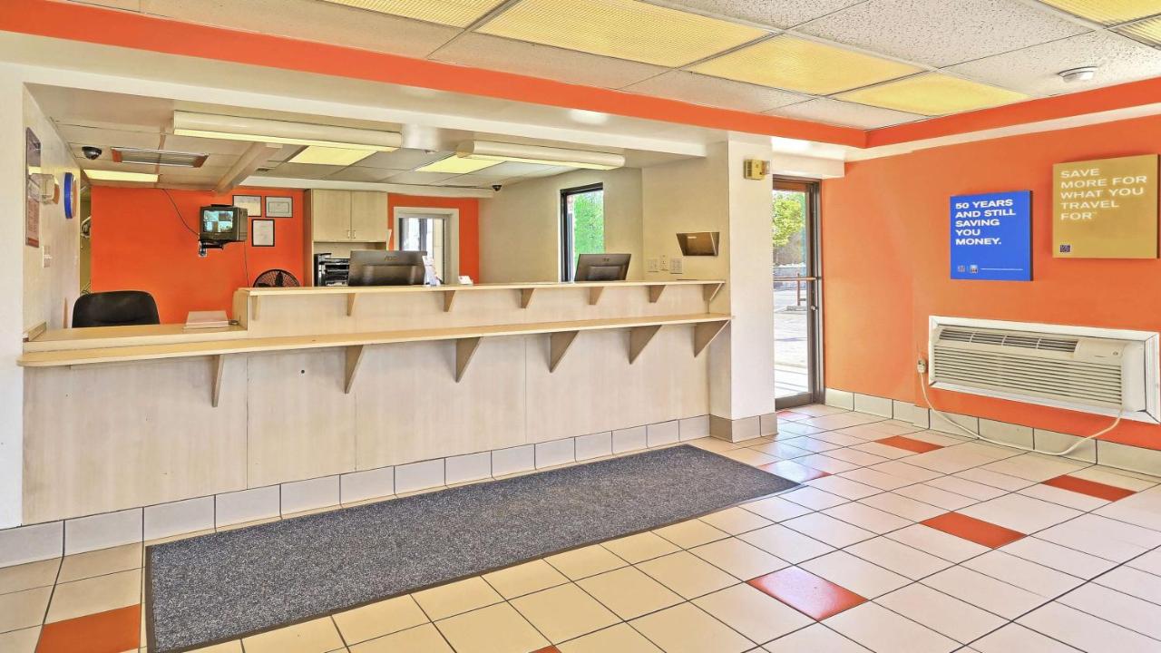 | Motel 6-Maple Shade Township, NJ - Philadelphia - Mt Laurel