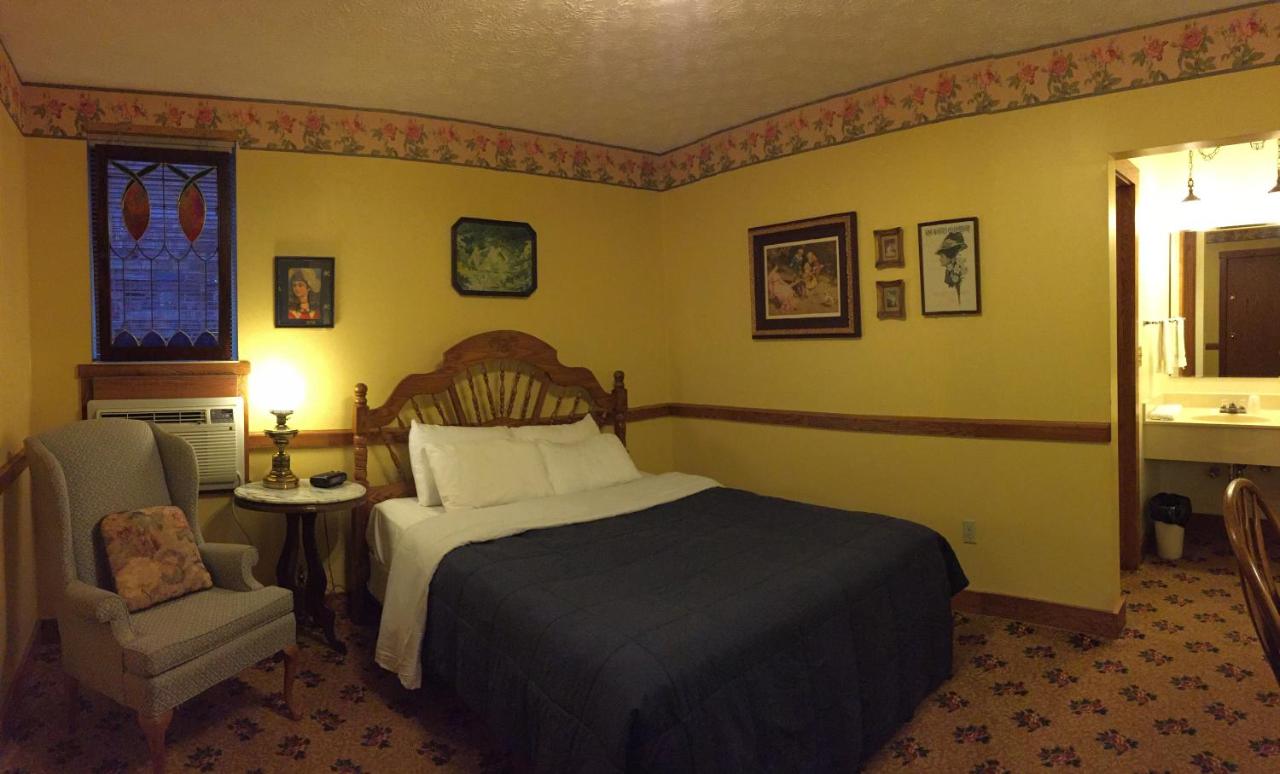 | Hotel Millersburg