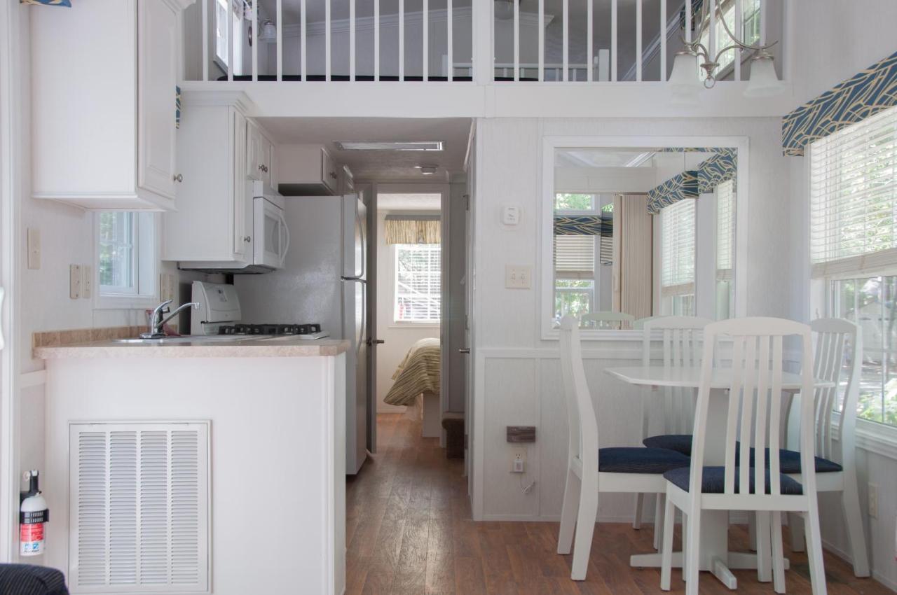 | Sea Pines Loft Cottage 7