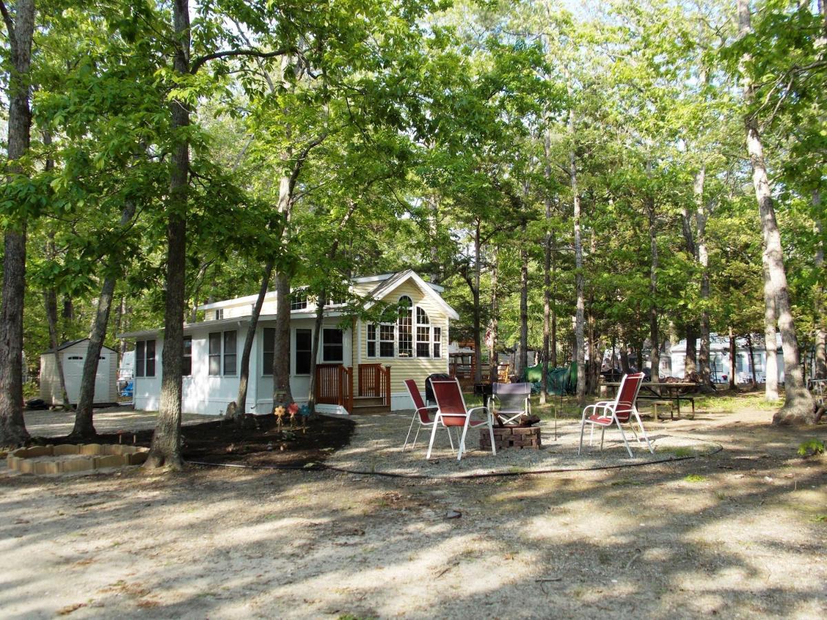 | Sea Pines Loft Park Model 3