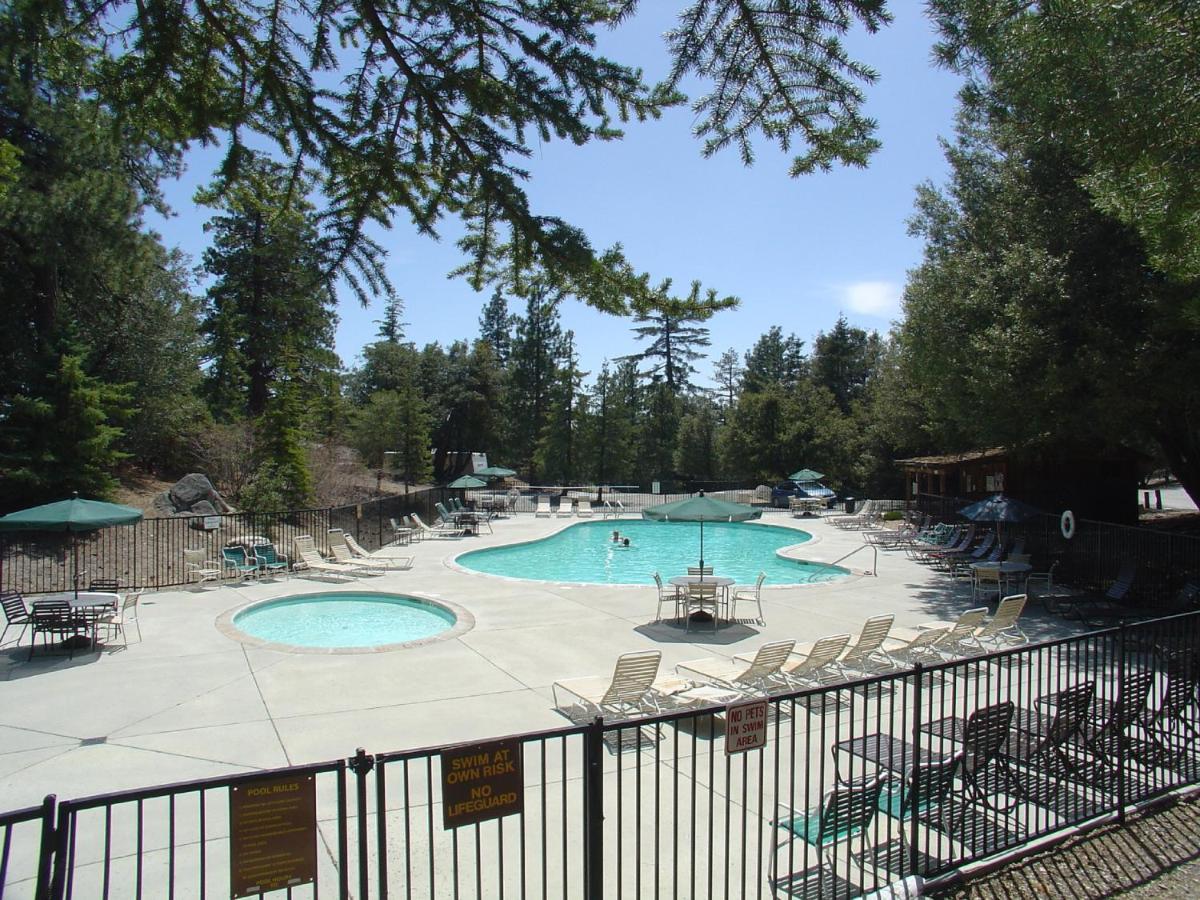 | Idyllwild Camping Resort Cabin