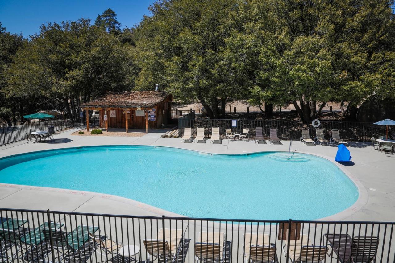 | Idyllwild Camping Resort Cabin