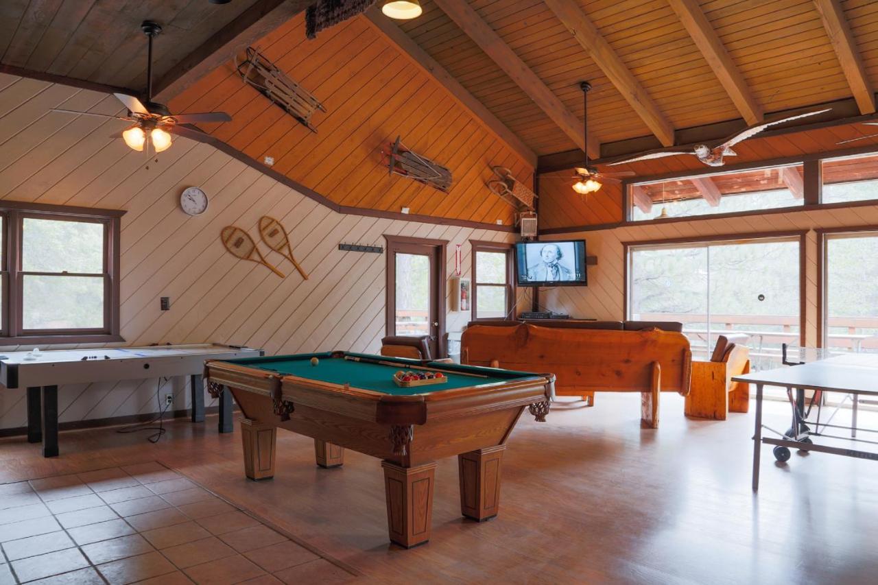 | Idyllwild Camping Resort Cabin