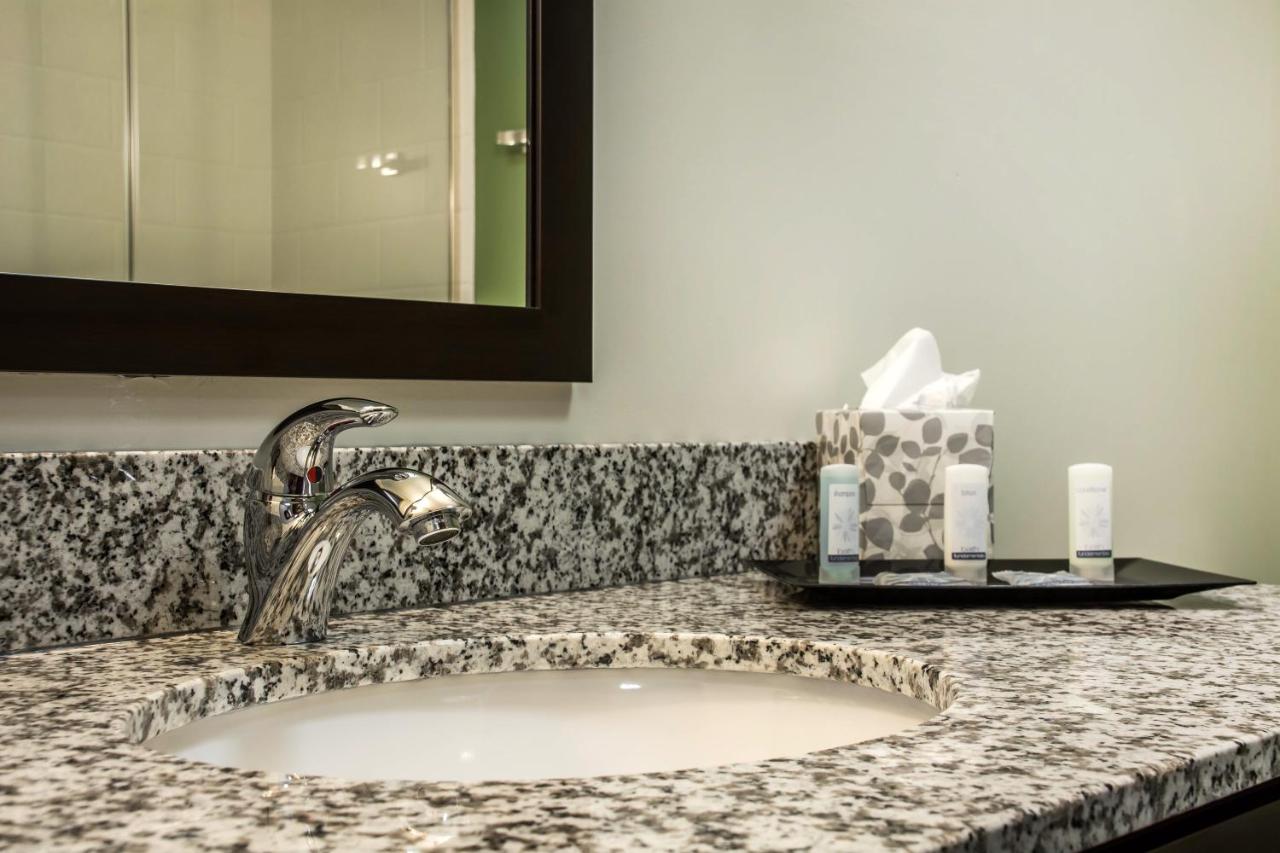  | Sleep Inn & Suites East Syracuse
