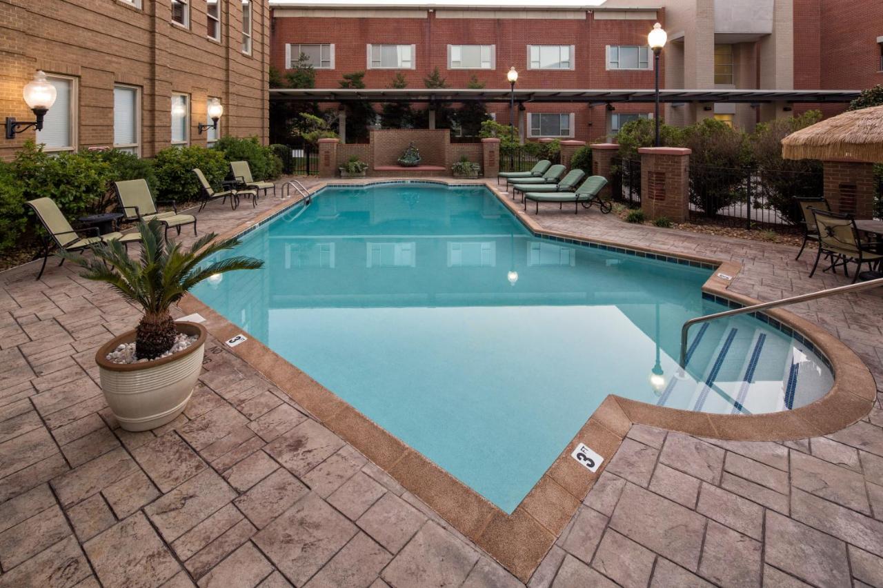  | Carnegie Hotel & Spa