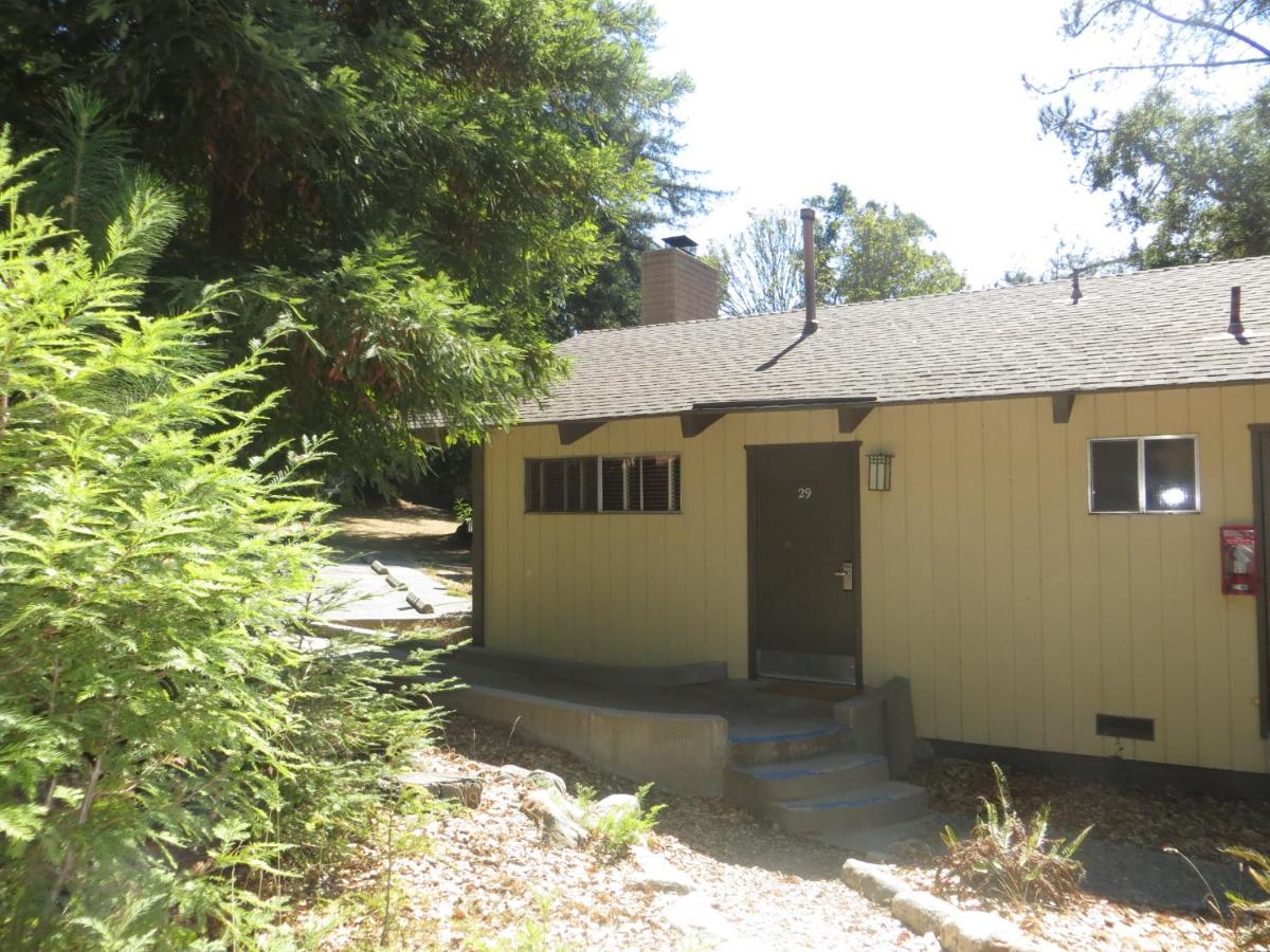 | Big Sur Lodge
