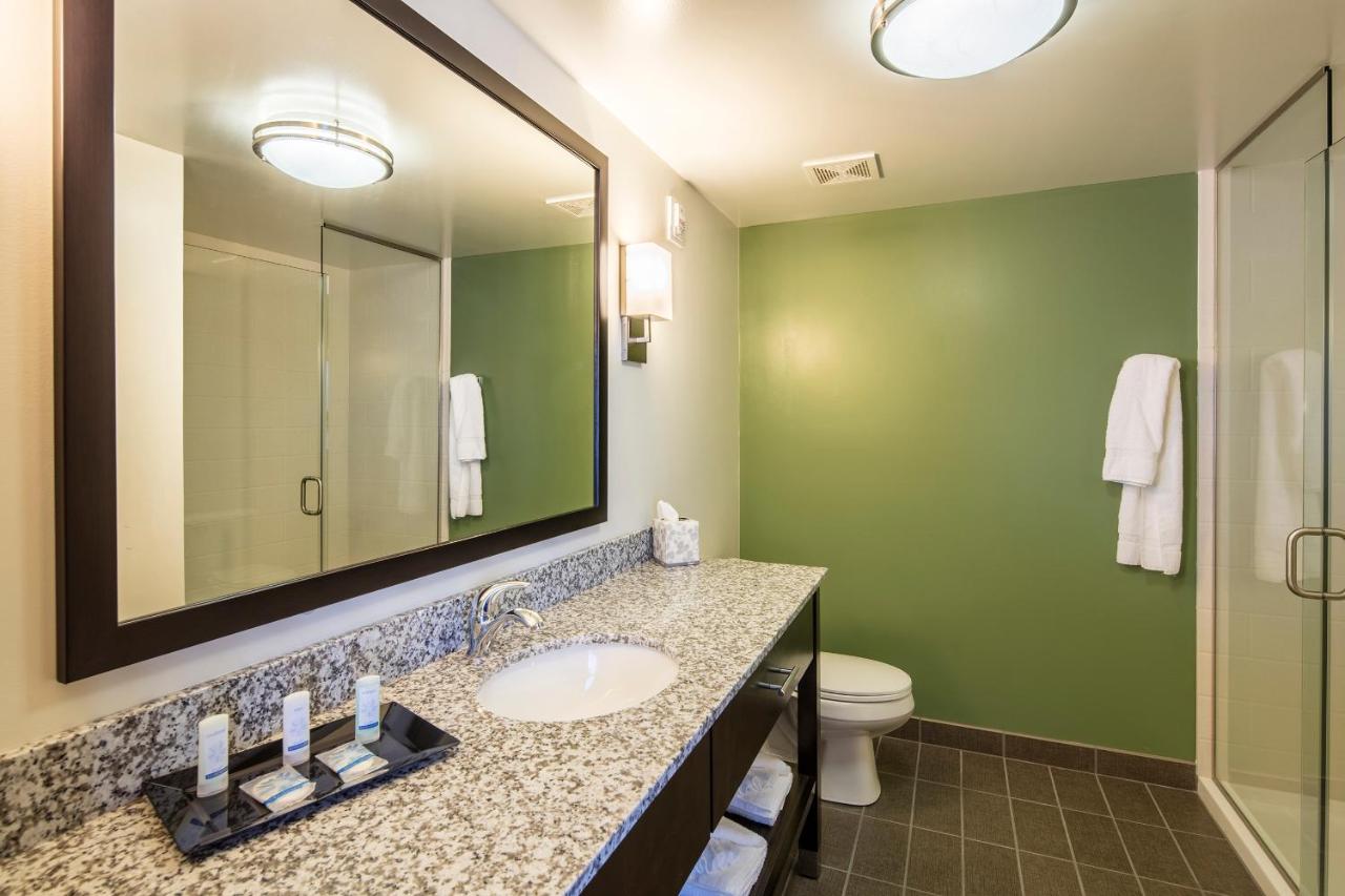 | Sleep Inn & Suites East Syracuse