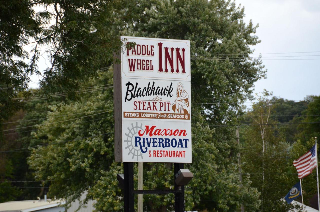 | Paddle Wheel Inn