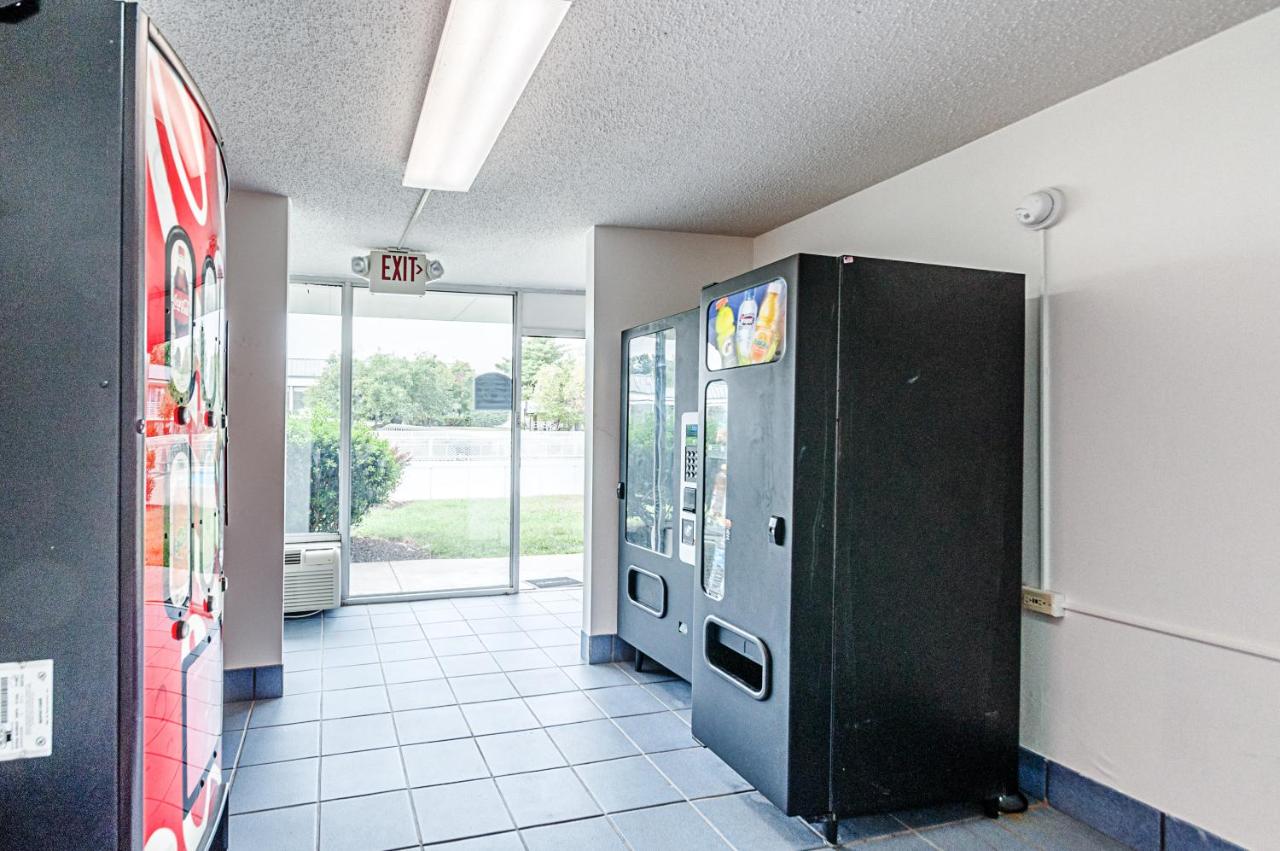 | Motel 6-Dumfries, VA