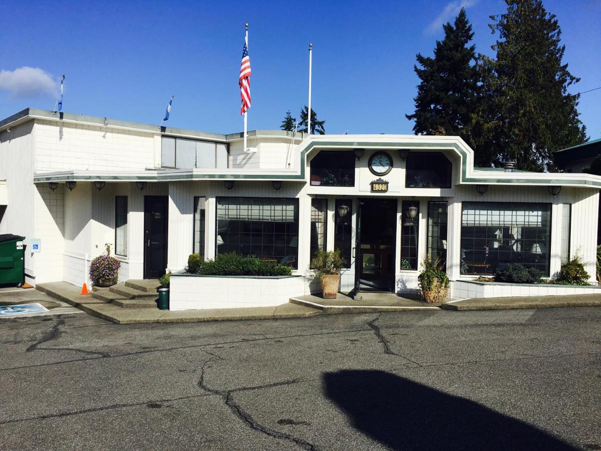 | Flagship Inn