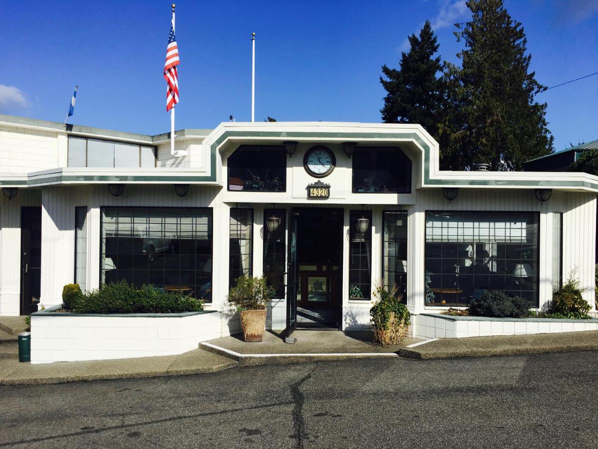 | Flagship Inn