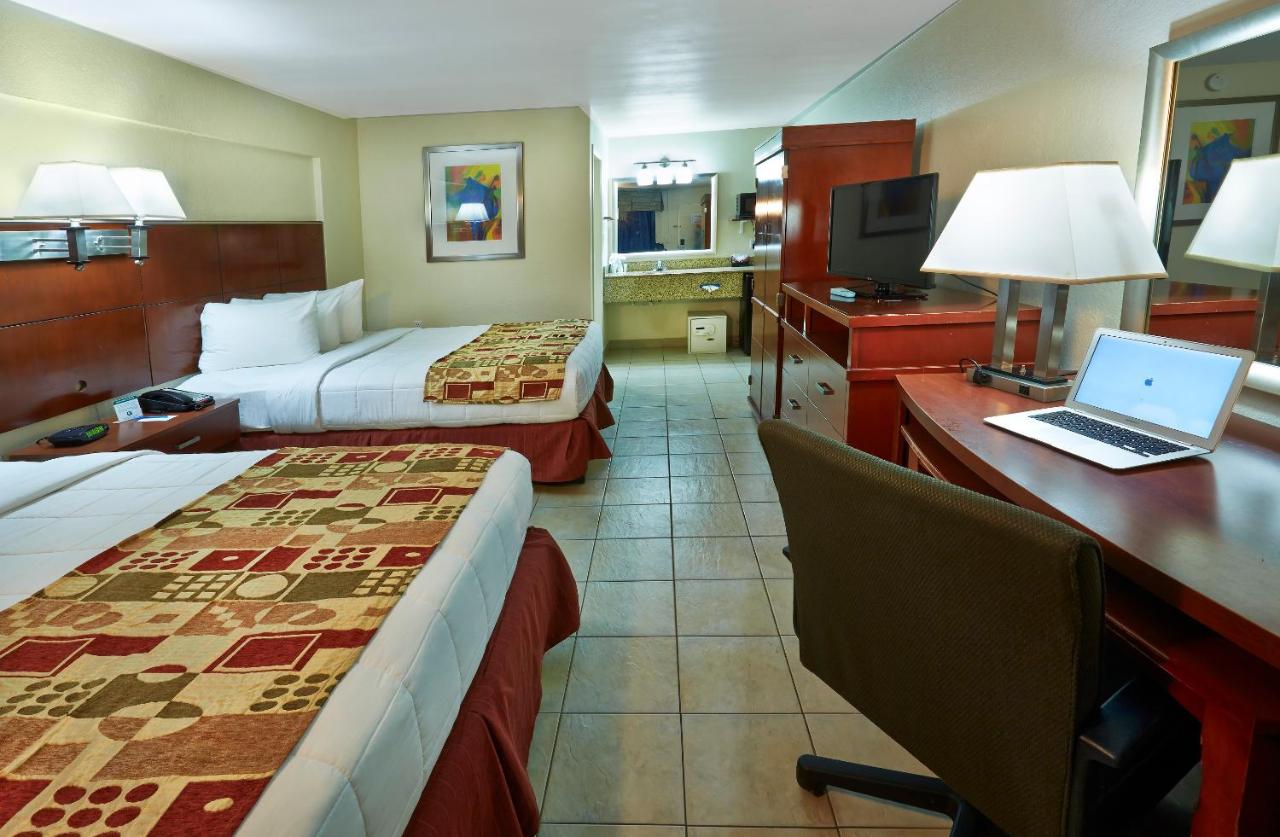 Standard Double Room at Flamingo Express Hotel