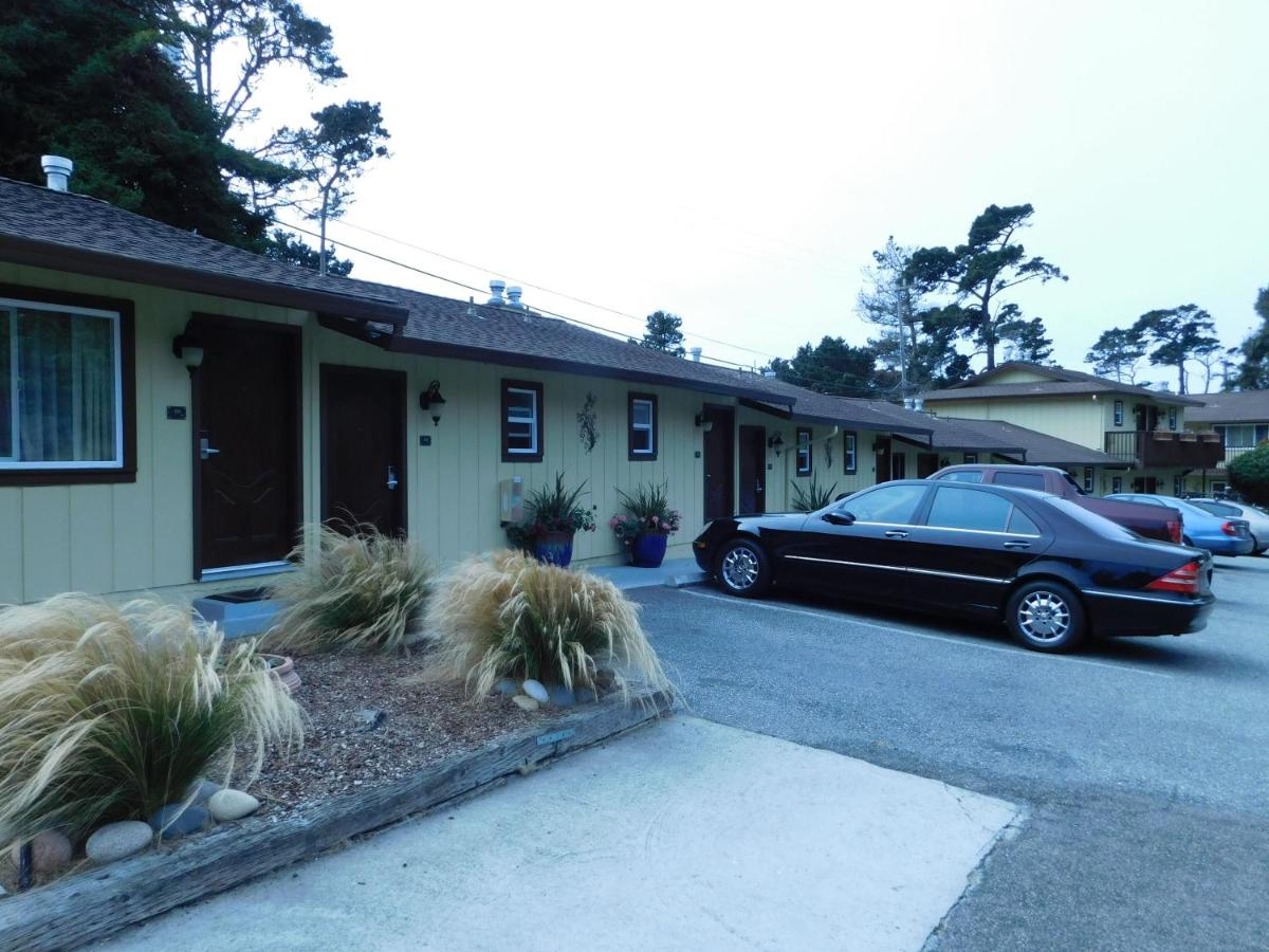 | Deer Haven Inn
