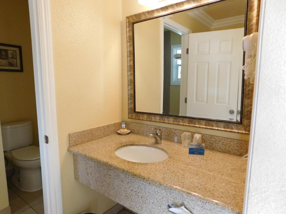  | Deer Haven Inn