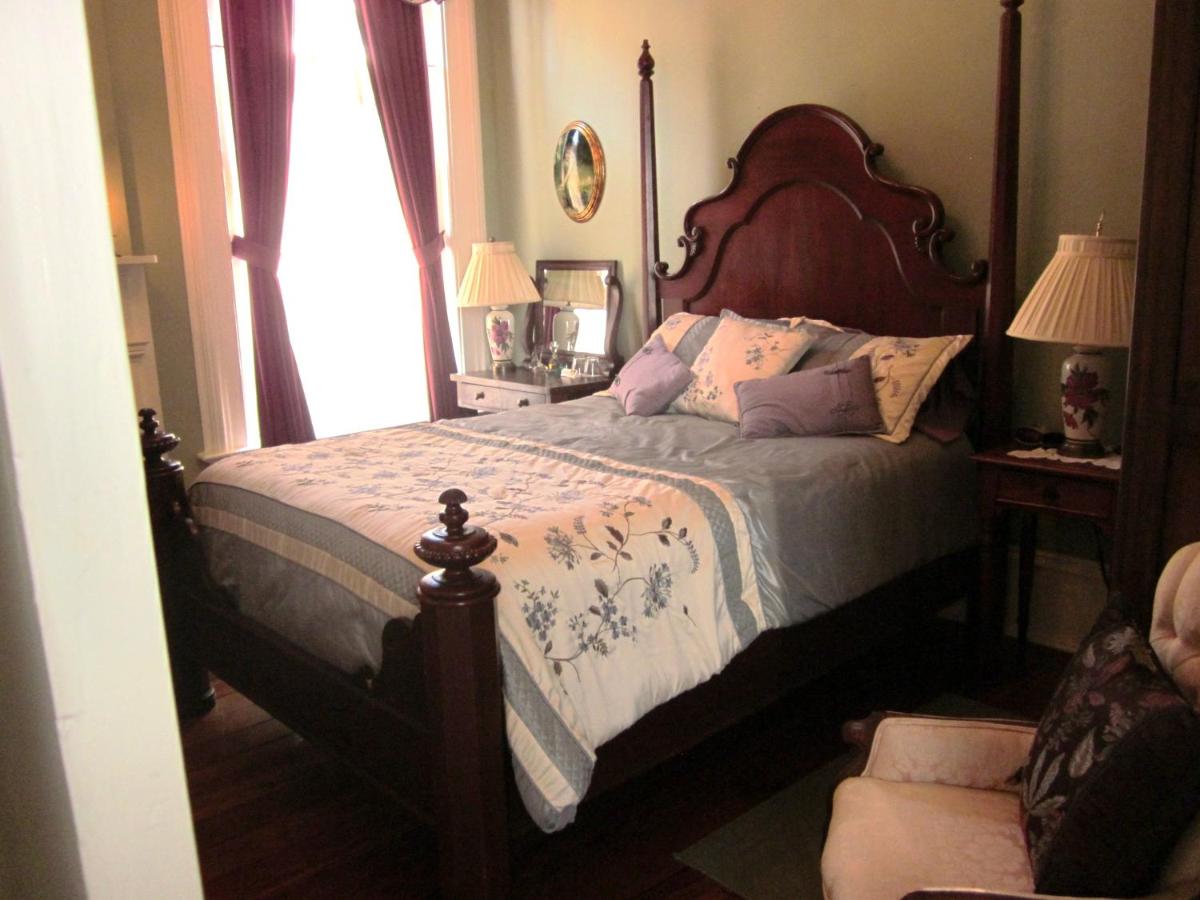  | Baer House Inn