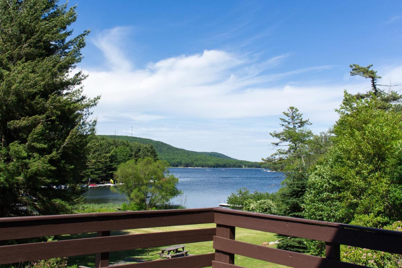 | Inn at Deep Creek