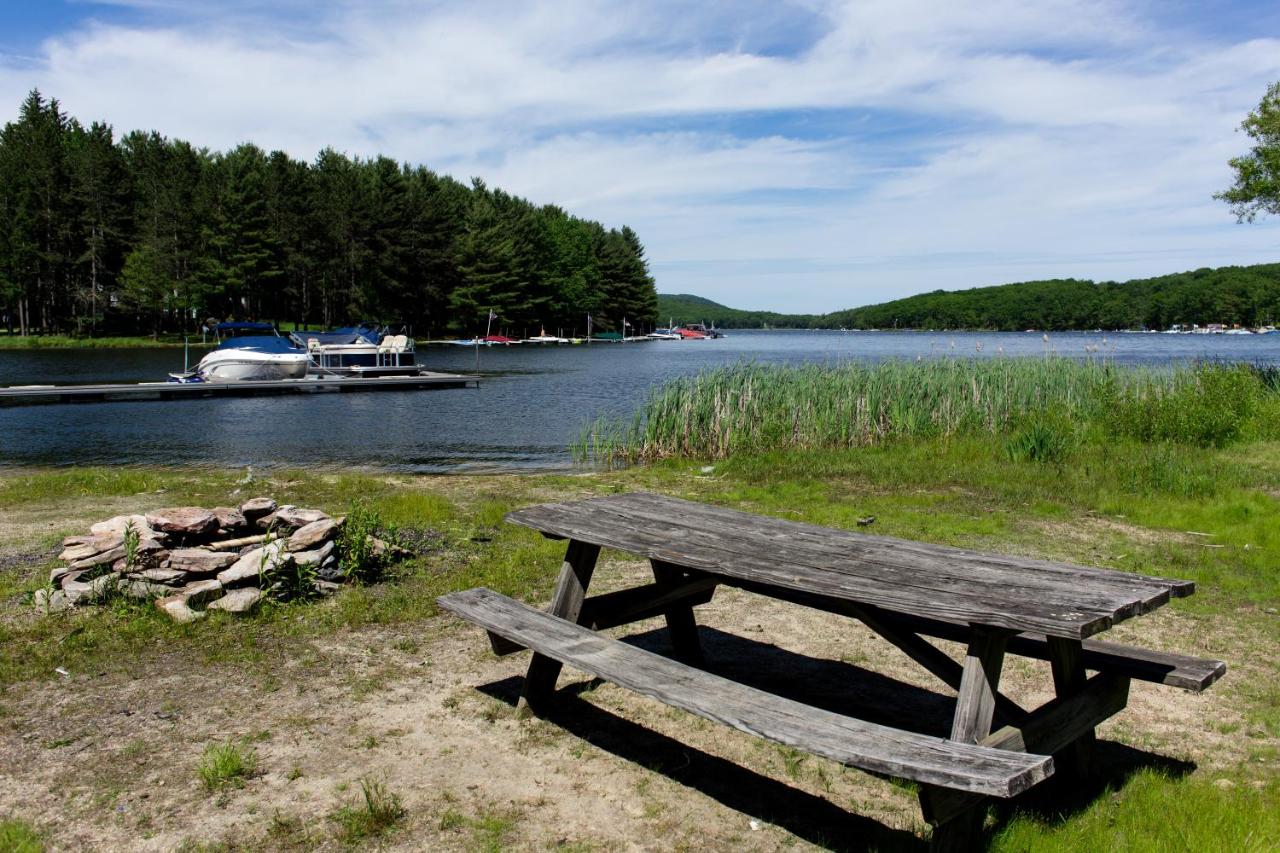| Inn at Deep Creek