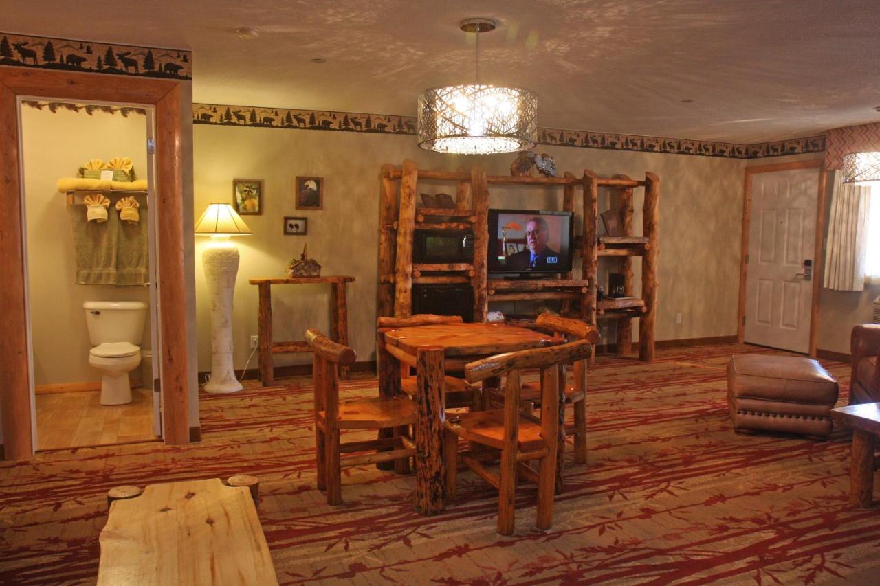  | Gateway Inn and Suites