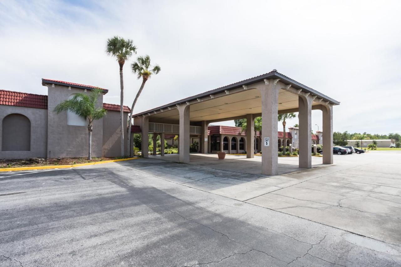  | Motel 6-Spring Hill, FL - Weeki Wachee
