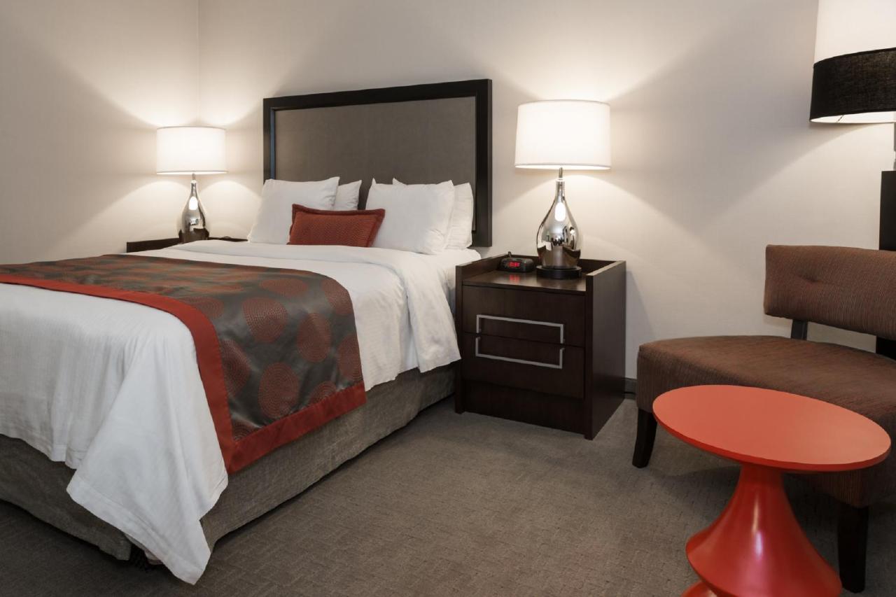 Queen Room with Pool View - Non-Smoking at Ramada by Wyndham Boston