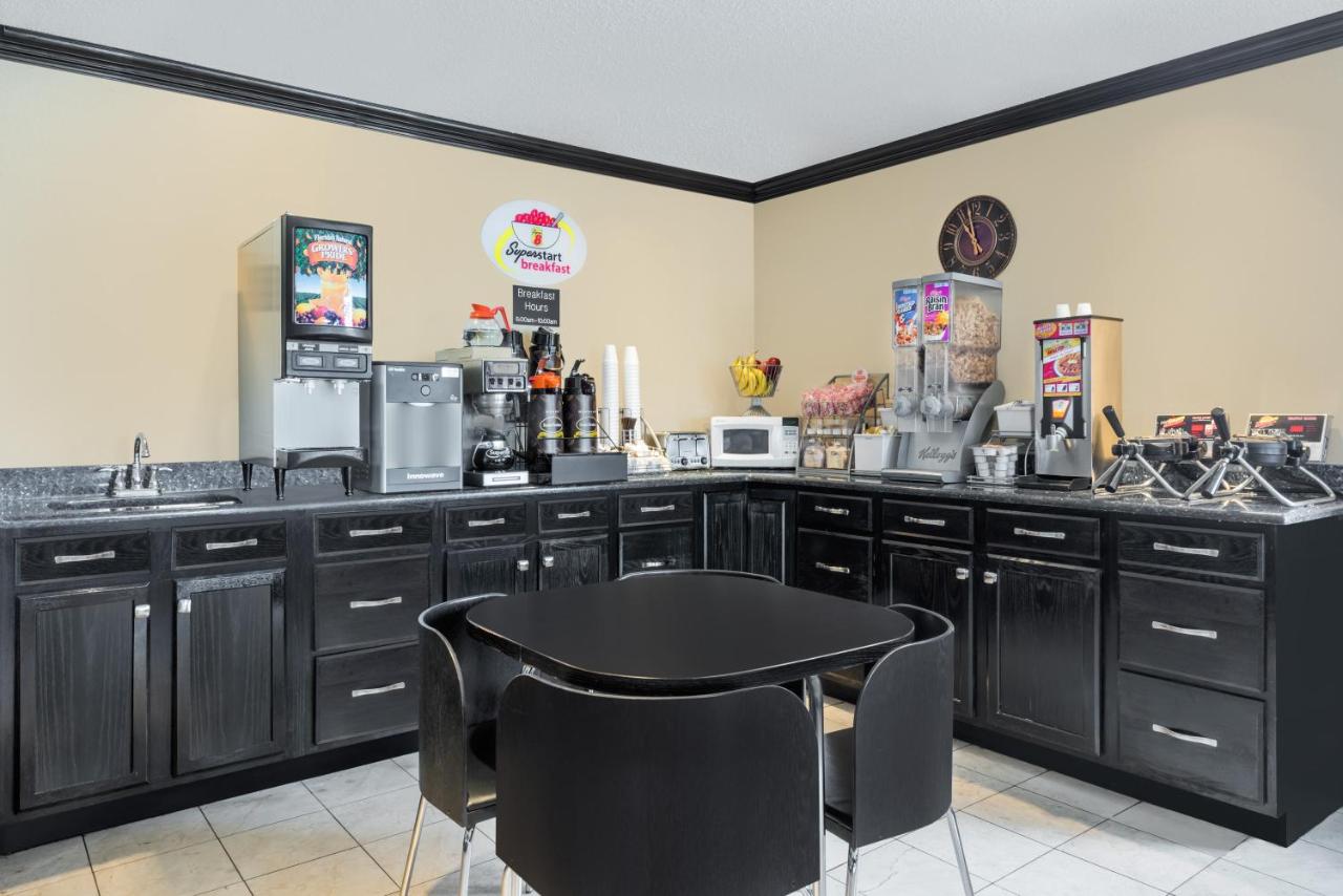  | Super 8 by Wyndham Hanover
