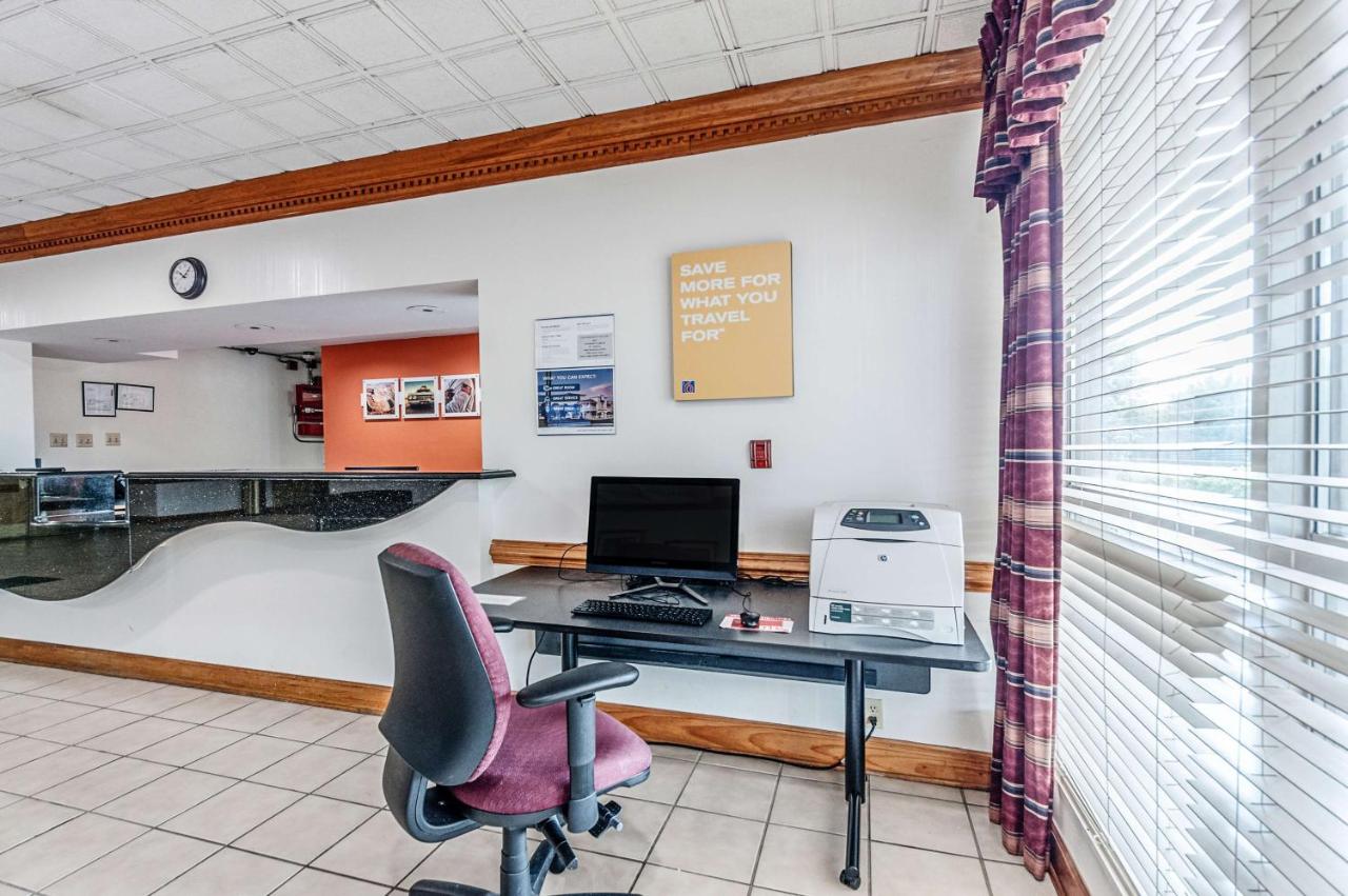 | Motel 6-Dumfries, VA