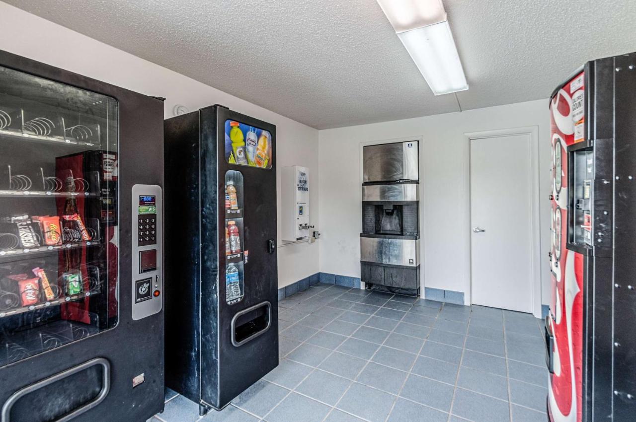 | Motel 6-Dumfries, VA