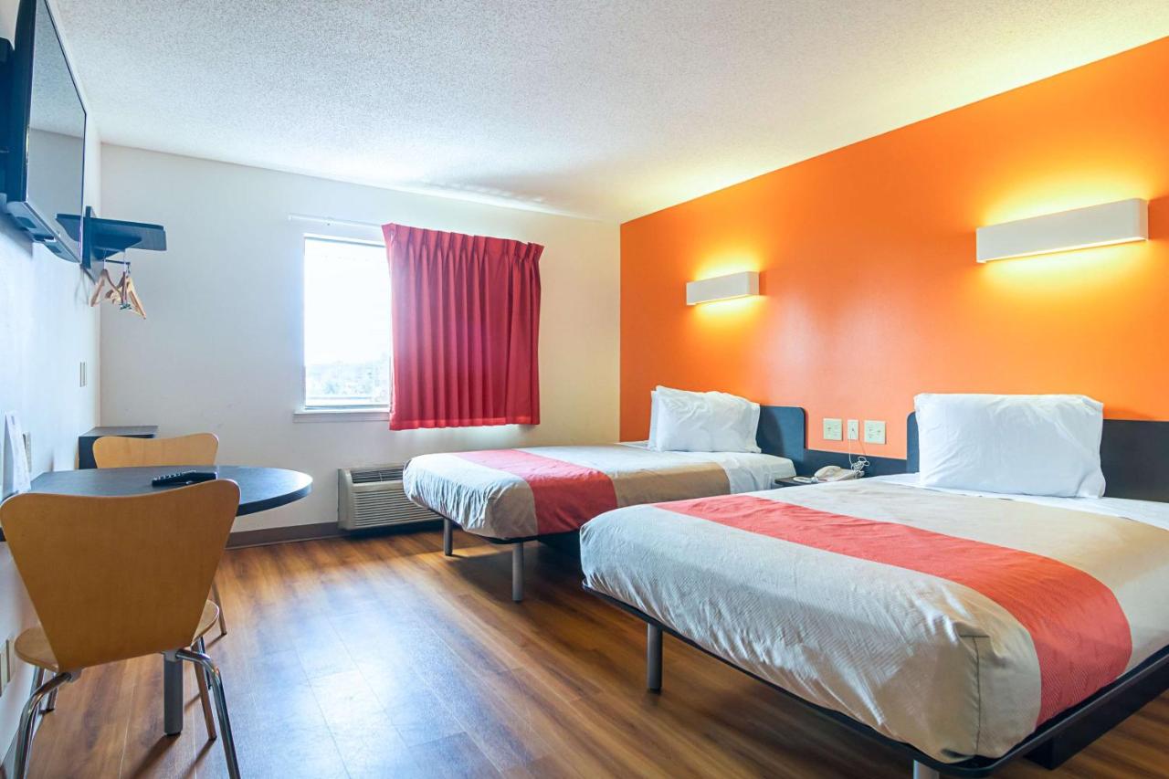 | Motel 6-Jonesboro, GA