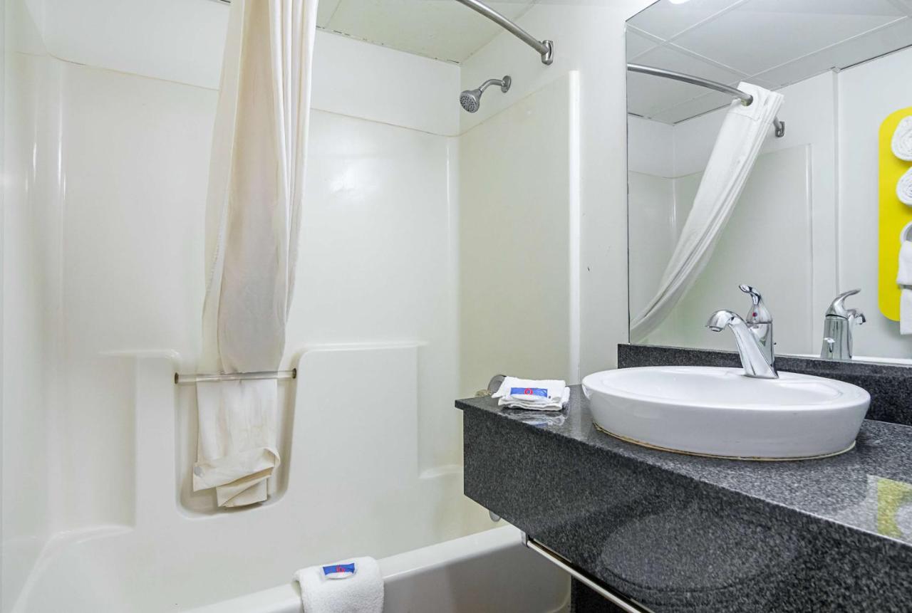 | Motel 6-Jonesboro, GA