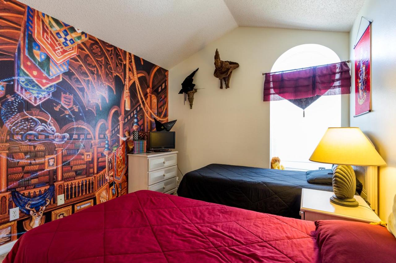  | Four Corners Villas