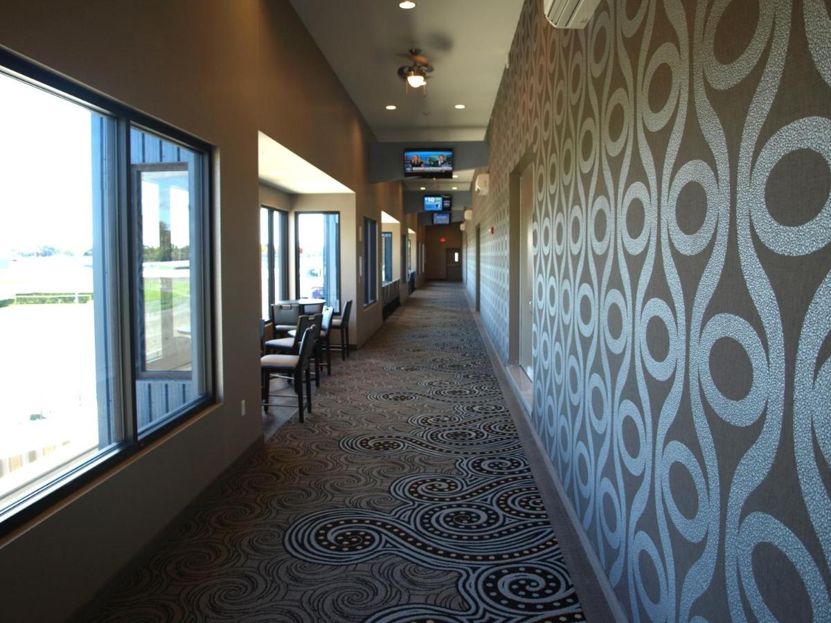  | Hotel at Batavia Downs