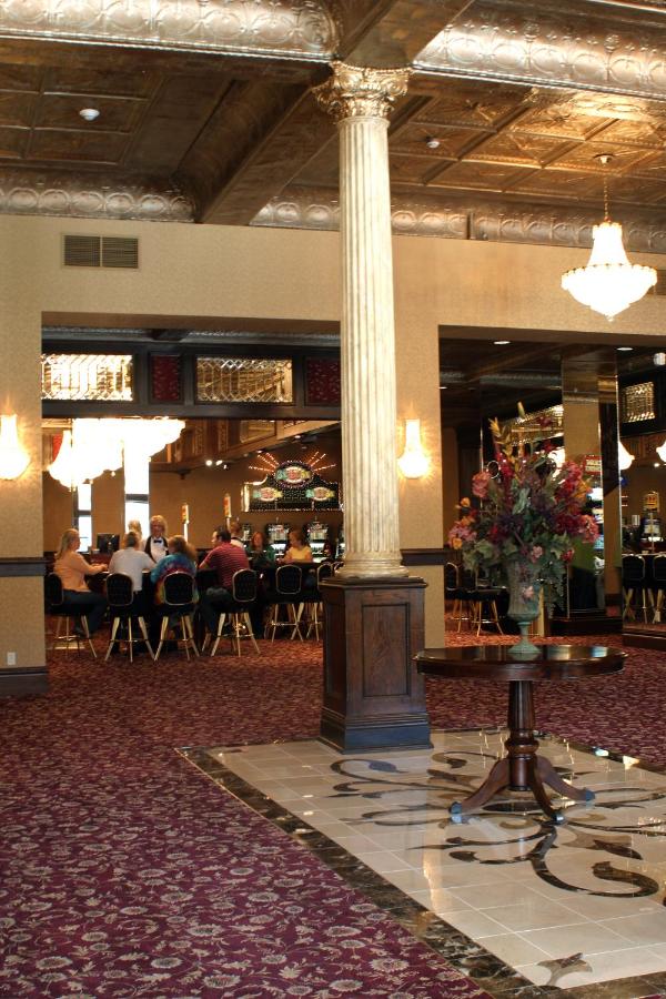  | Historic Franklin Hotel