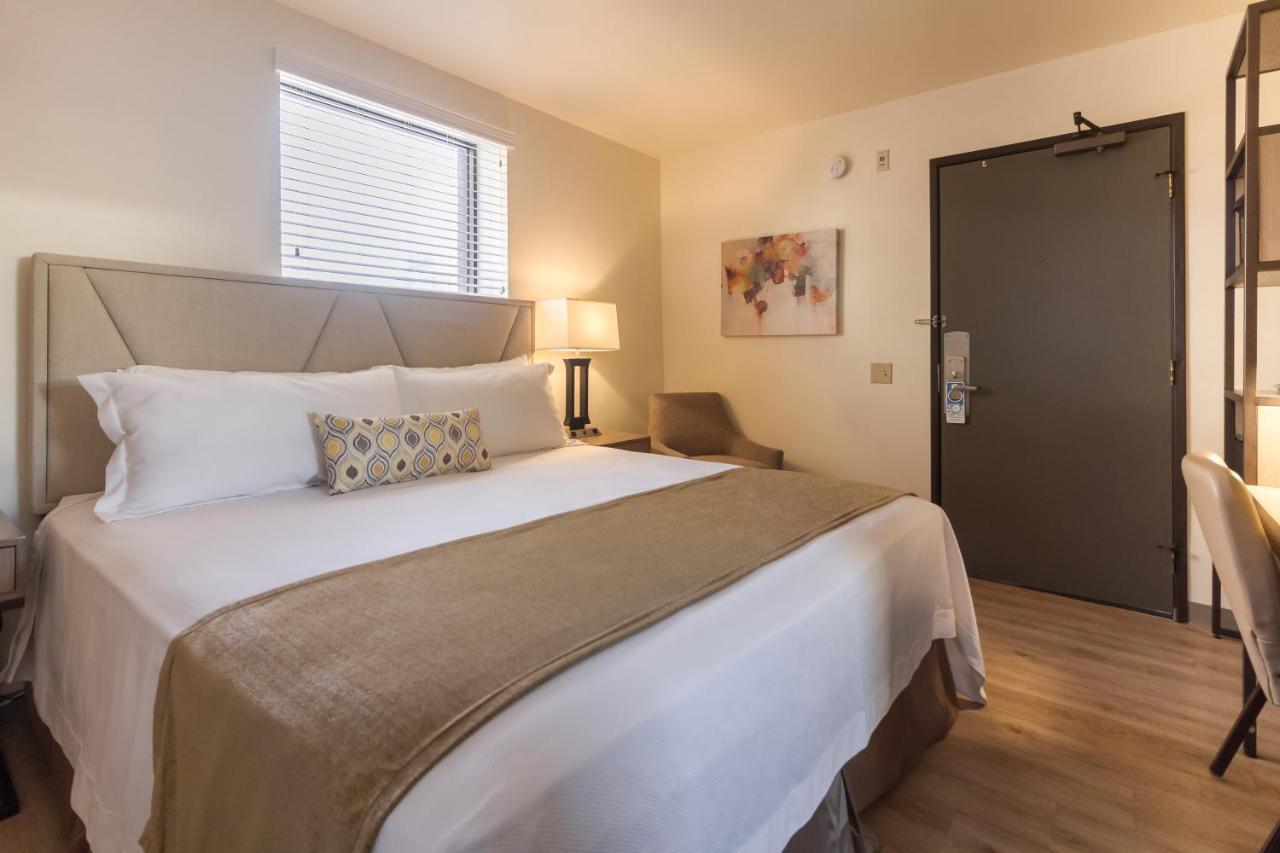 King Room at Kawada Hotel