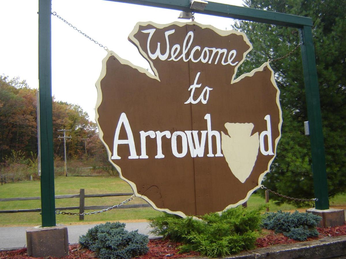 | Arrowhead Camping Resort Loft Cabin 22
