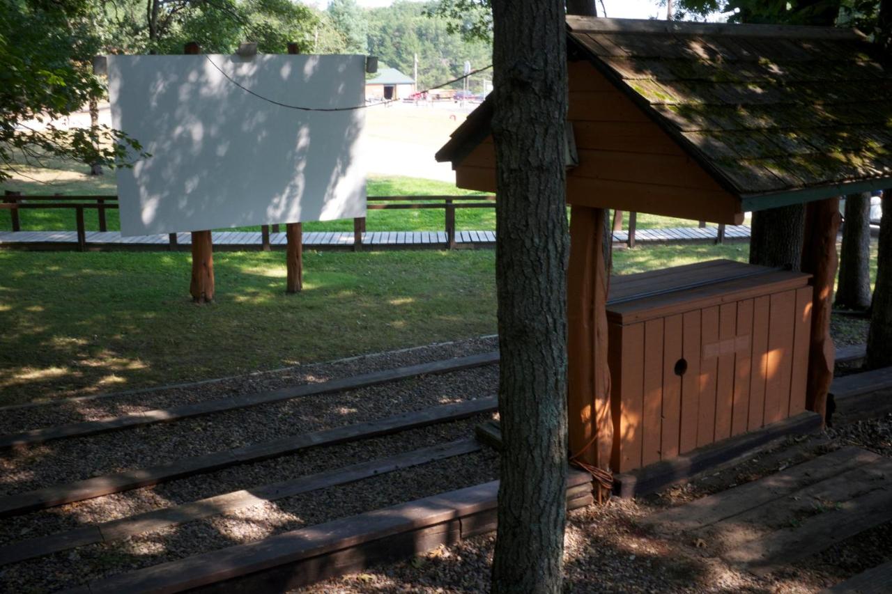  | Arrowhead Camping Resort Loft Cabin 22