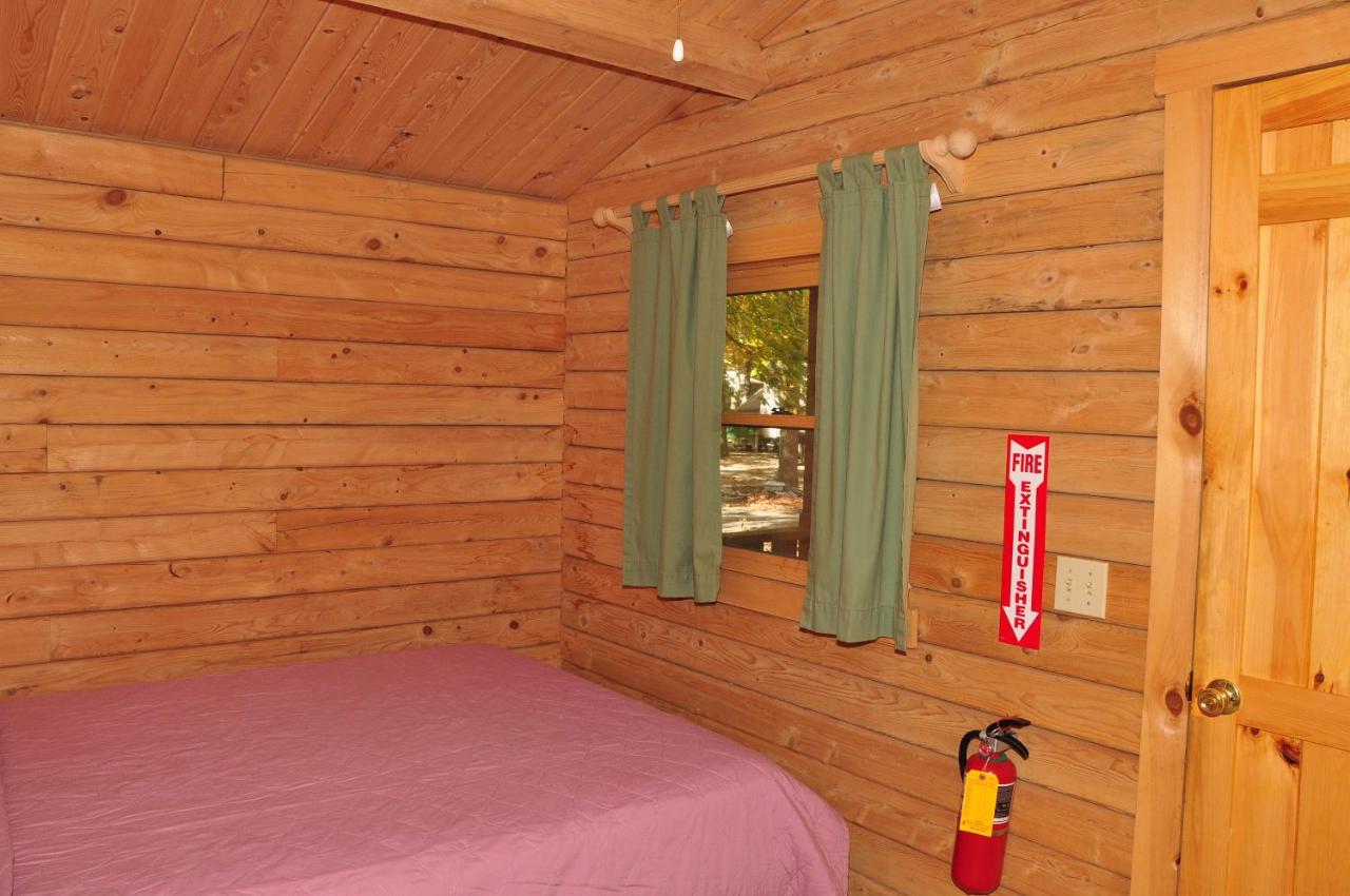 | Tranquil Timbers Cabin 11